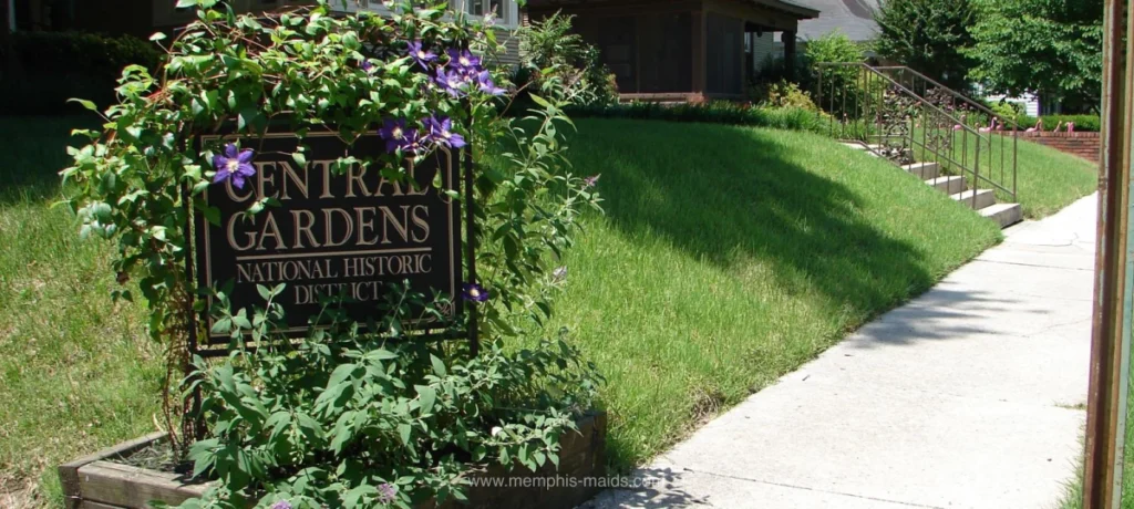 Central Garden Memphis Entrance